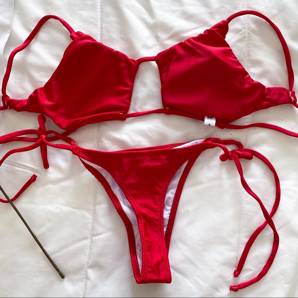 Bikini set - Picture 3 of 4